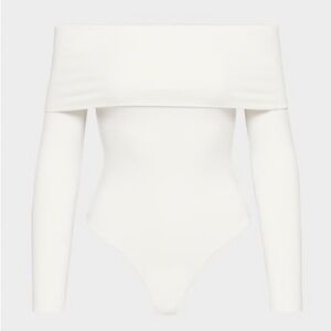 Aritzia Off-the-shoulder second-skin longsleeve bodysuit size M